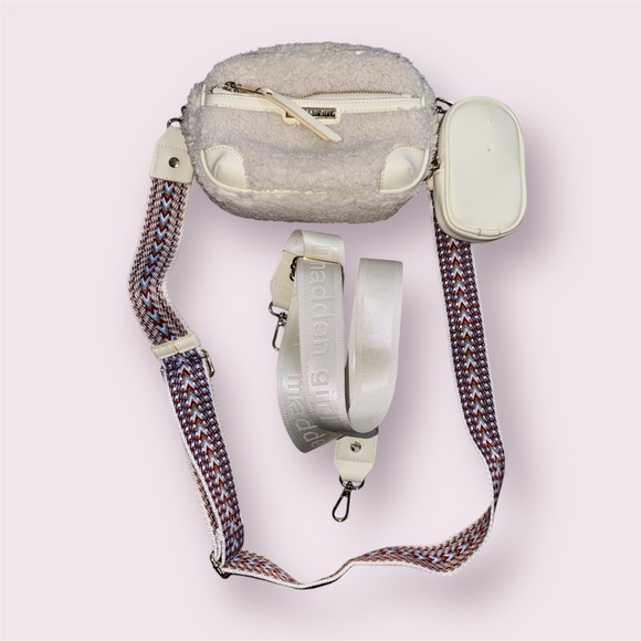 Madden Girl Tan Crossbody Fanny packing - Picture 1 of 7